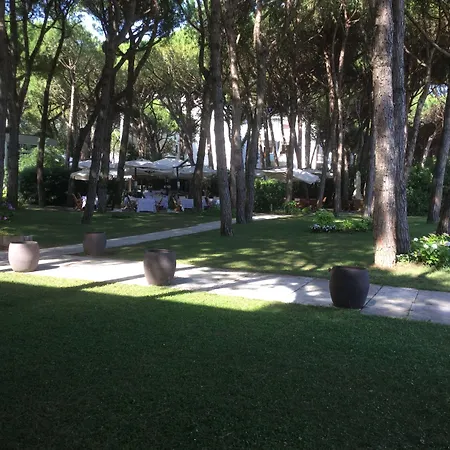 Bellevue & ホテル リド・ディ・イエゾロ