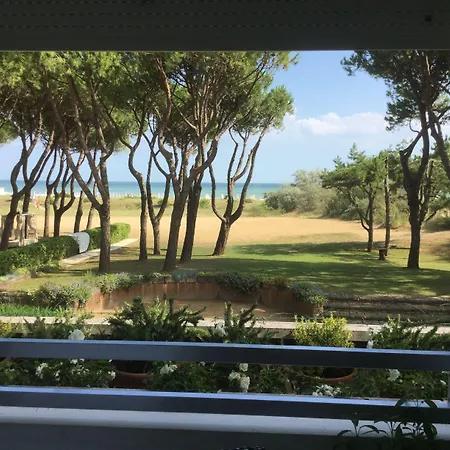 Bellevue & ホテル リド・ディ・イエゾロ